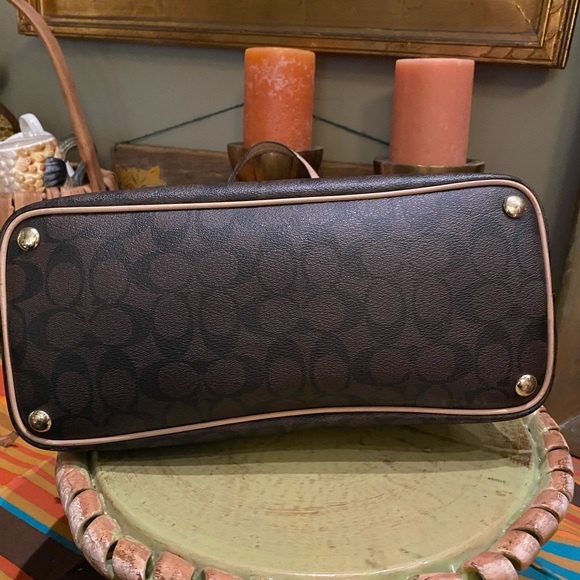 Coach Peyton Signature Domed Cora Satchel in Cora Brown Coated Canvas - Picture 7 of 16